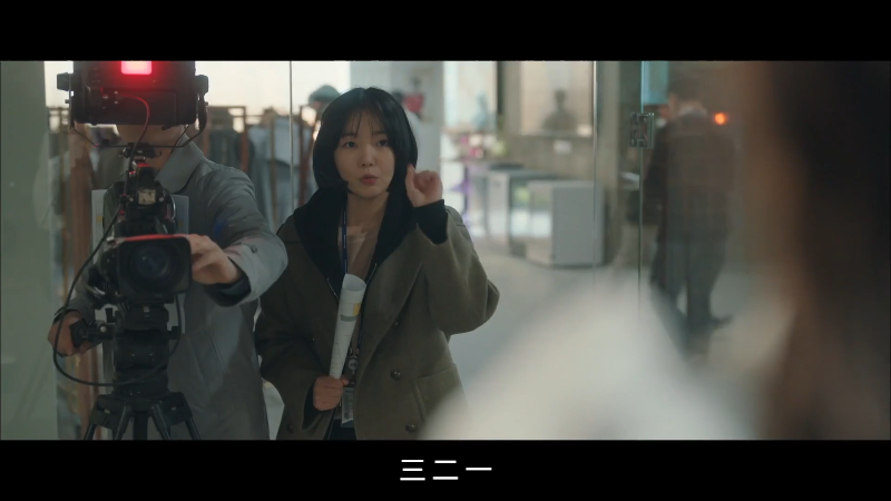[߸].Kill.Heel.2022.E01.1080p.WEB-DL.H264.AAC-Huawei.mkv_1682931131832.png